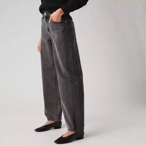 NWOT Levi’s Women's Baggy Dad Grey Jeans (27)